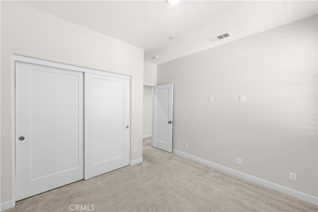 236 Keeper Irvine, CA 92618 - Photo 27 of 40