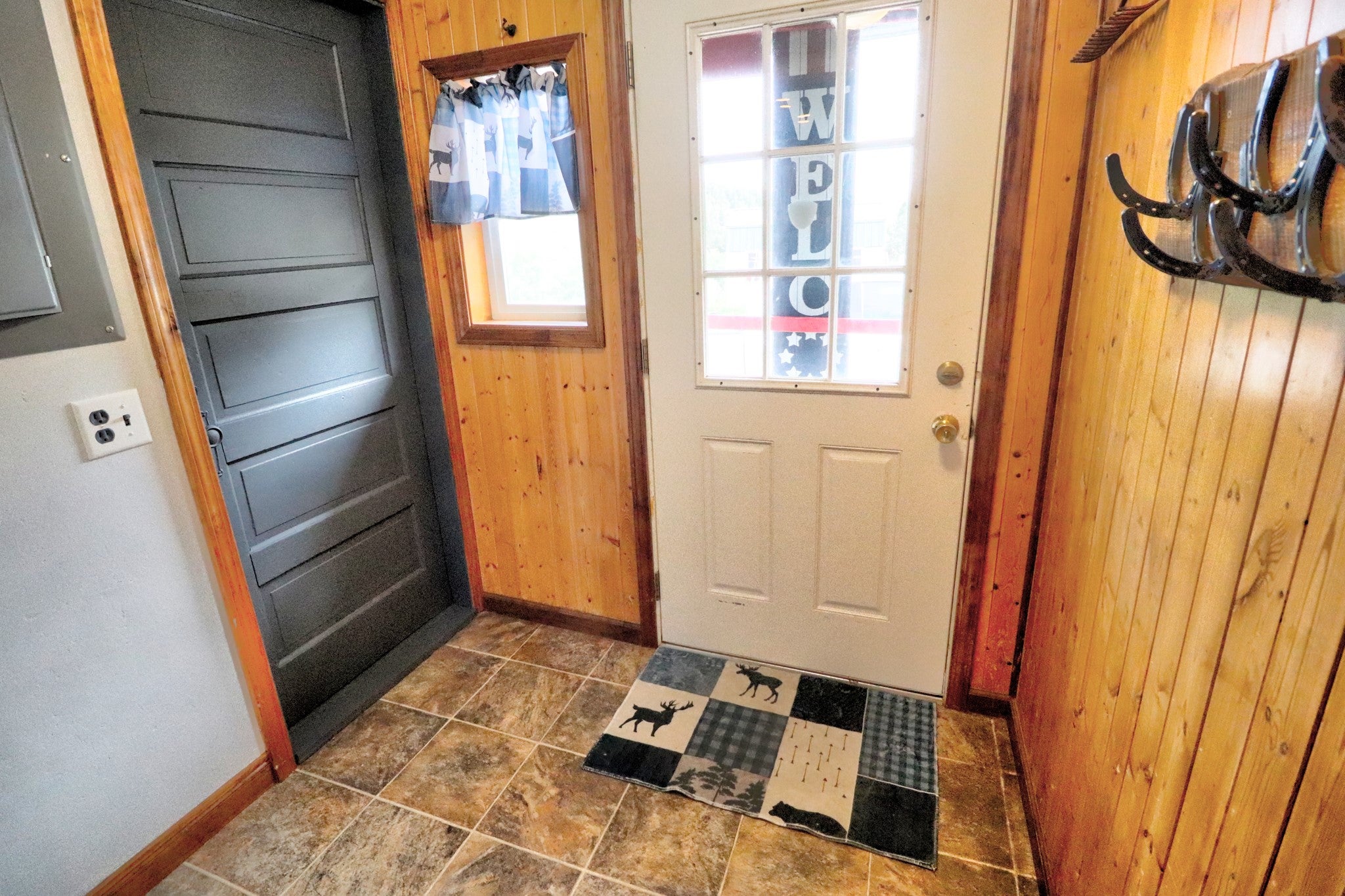 187 Edwards Gulch Road Drummond, MT 59832 - Photo 10 of 47 Gallery Image 10