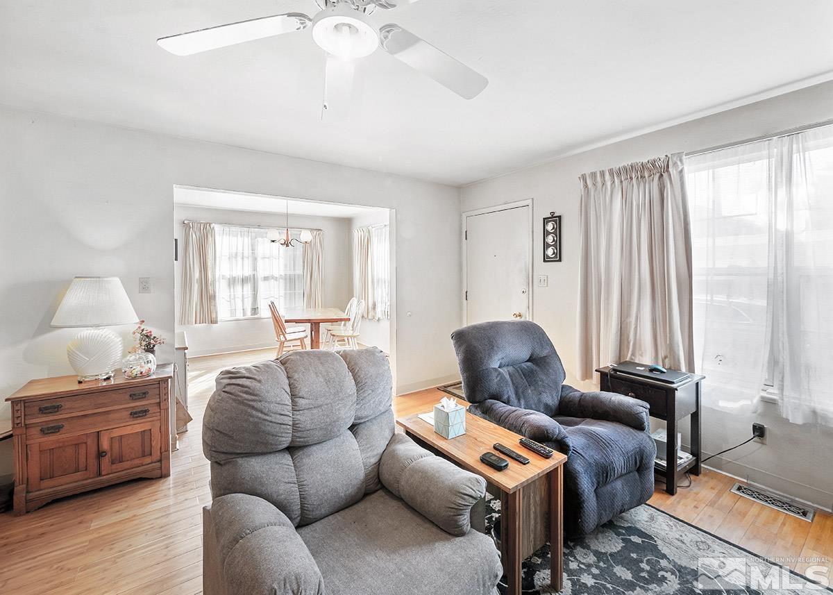 412 East 8th Street Reno, NV 89512 - Photo 5 of 40 a living room with furniture and a window