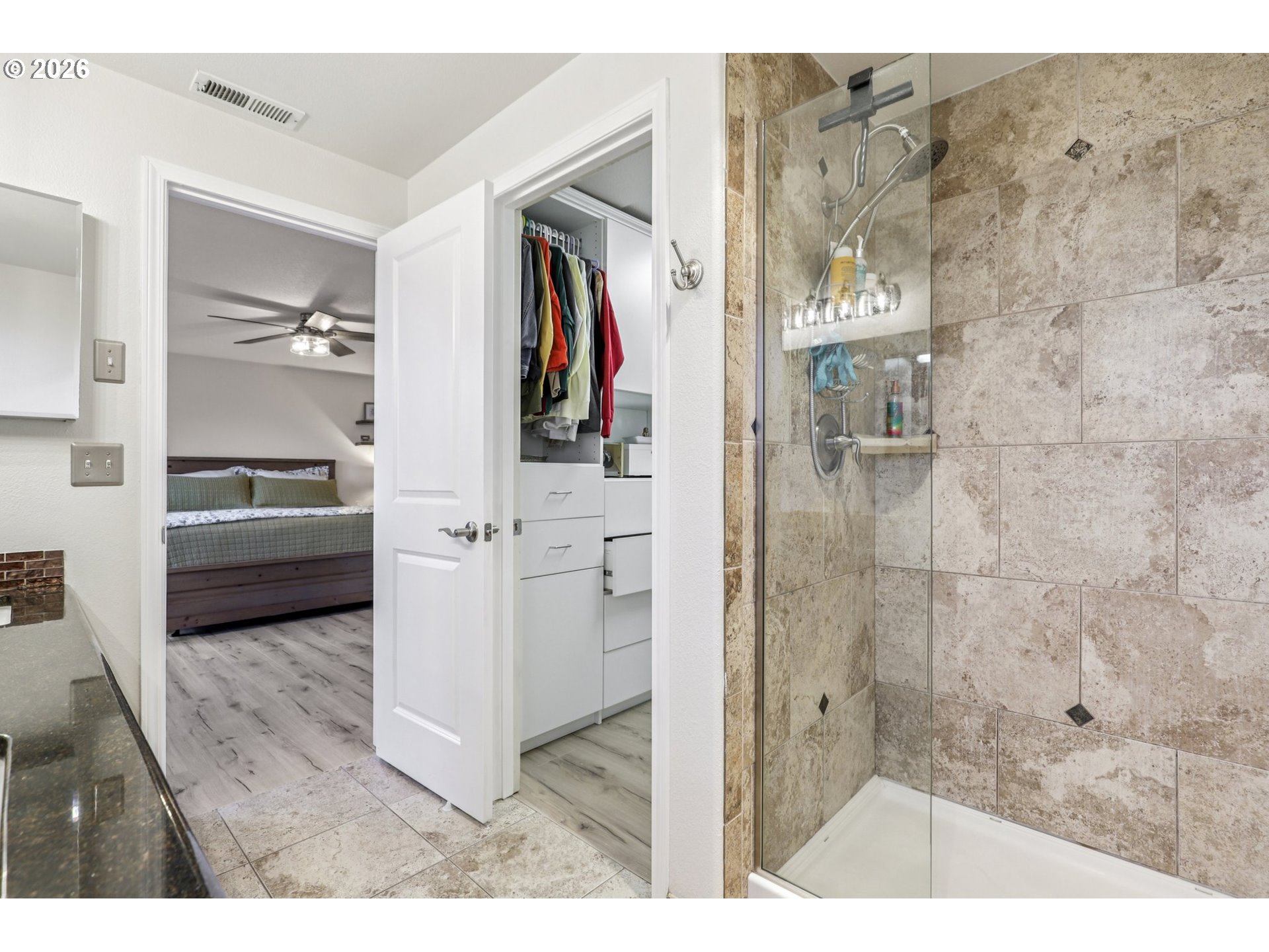1702 Northeast 70th Street Vancouver, WA 98665 - Photo 24 of 32 a upper view of a bathroom