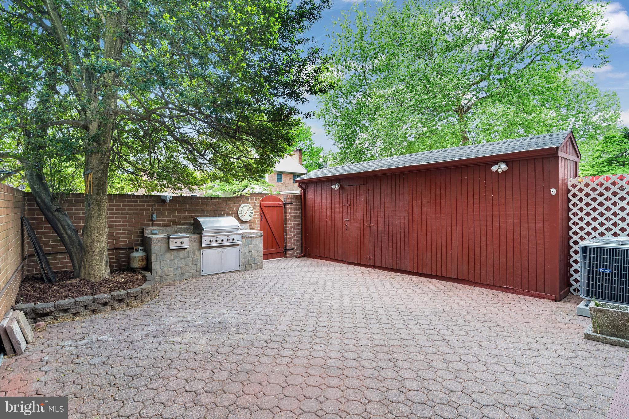 8301 Forrester Boulevard Springfield, VA 22152 - Photo 48 of 50 Patio