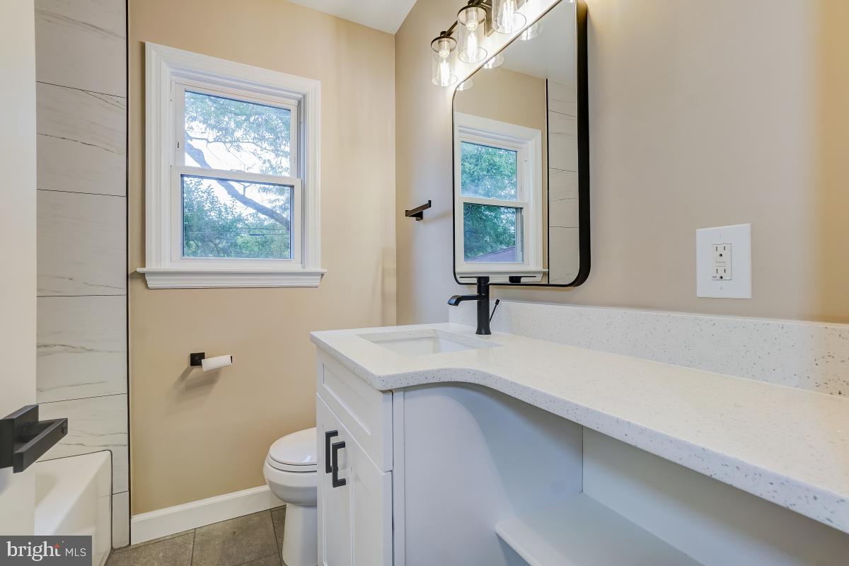13216 Club Road Hagerstown, MD 21742 - Photo 10 of 33 Gallery Image 10