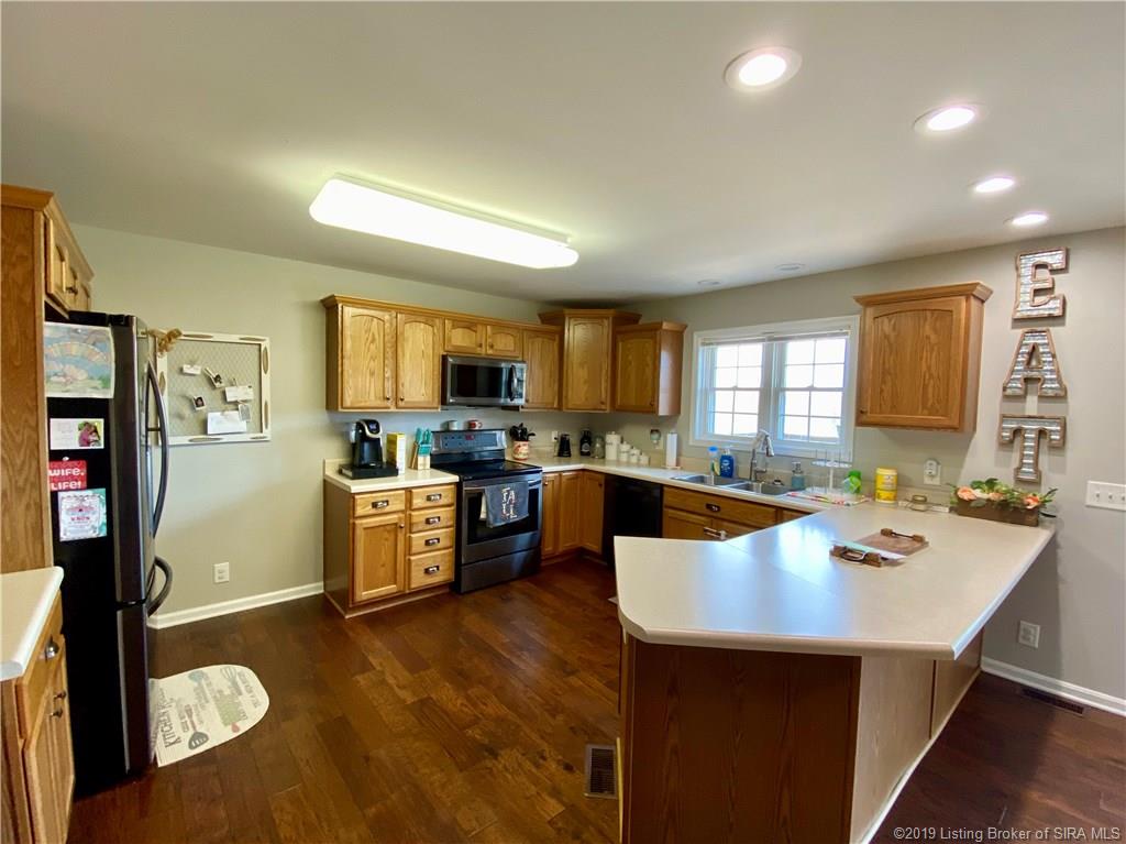 1770 Shiloh Road Southwest Corydon, IN 47112 - Photo 14 of 59
