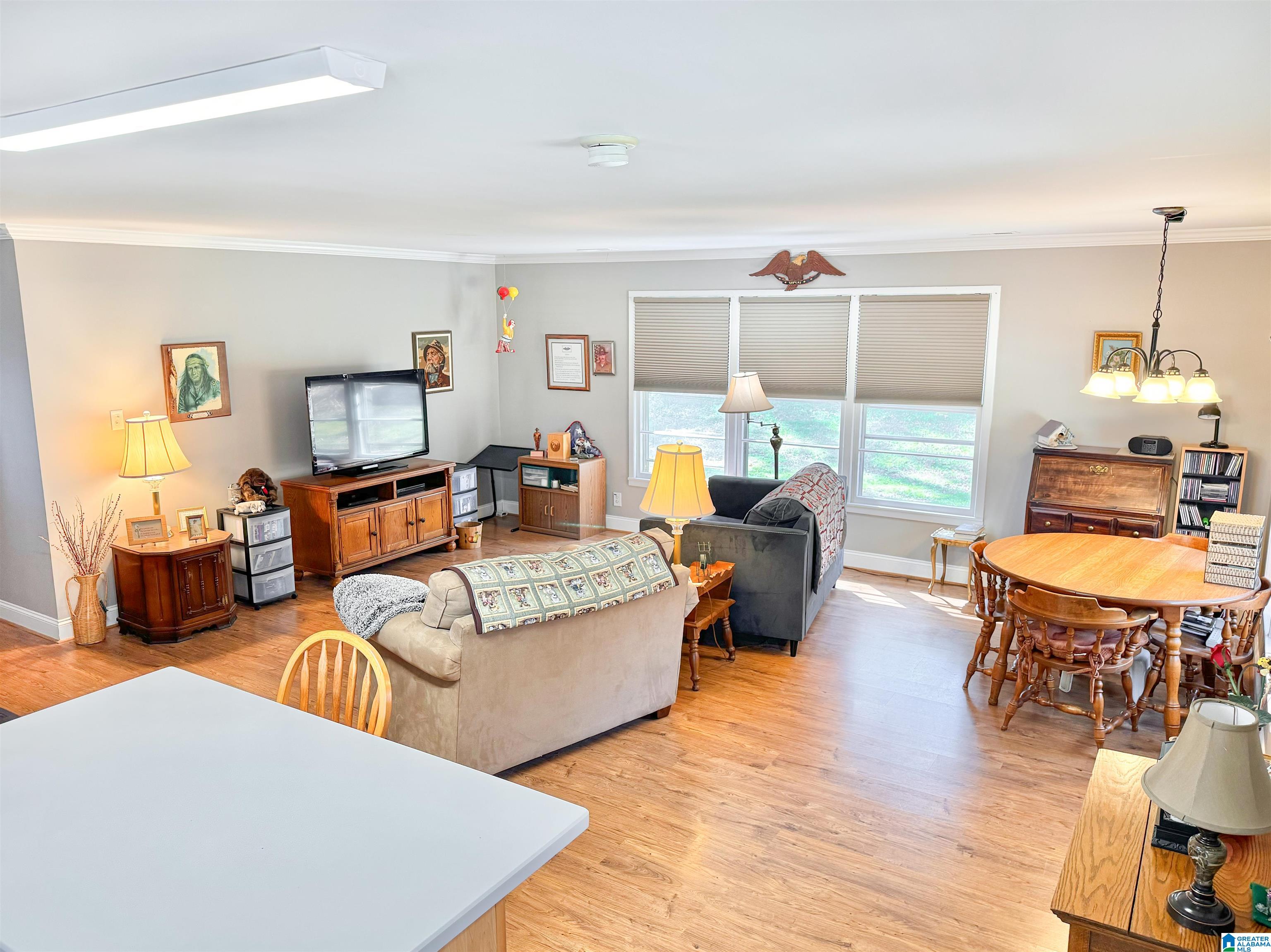 304 Foxley Road Anniston, AL 36205 - Photo 8 of 28