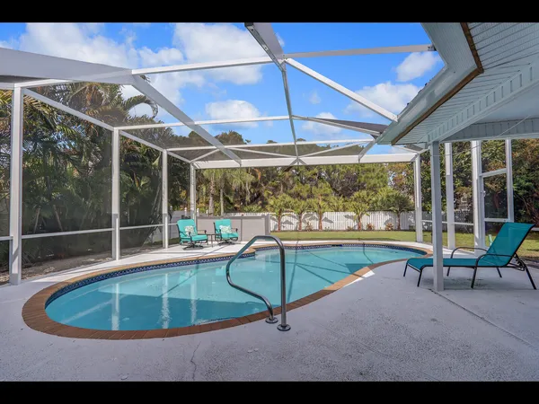 $4,250 | 609 Oak Terrace, Jupiter, FL 33458