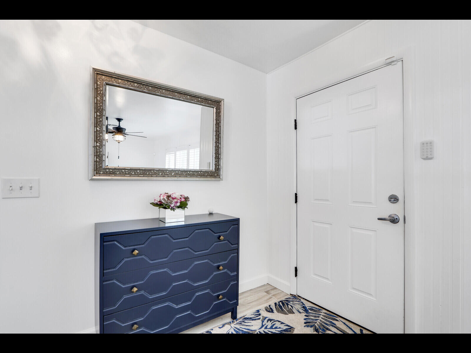 609 Oak Terrace Jupiter, FL 33458 - Photo 4 of 28 05_Image_5_mls