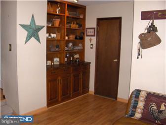 868 Centerton Road Pittsgrove, NJ 08318 - Photo 4 of 12 Gallery Image 4