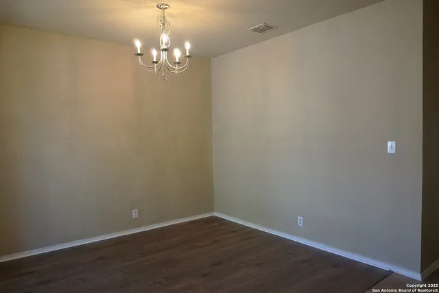 $2,100 | 26610 Sparrow Ridge, San Antonio, TX 78261
