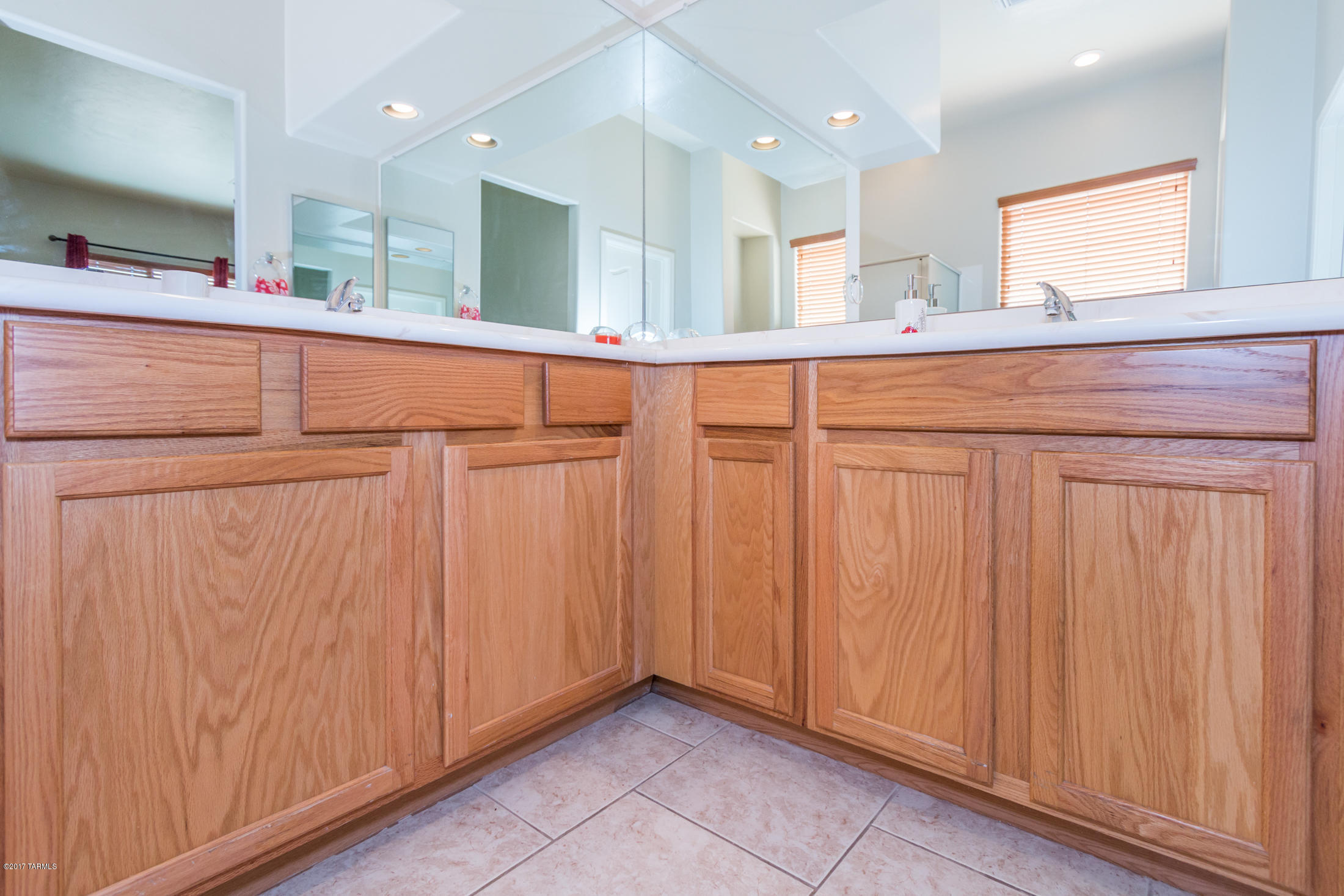 10639 East Ralph Alvarez Place Tucson, AZ 85747 - Photo 17 of 47