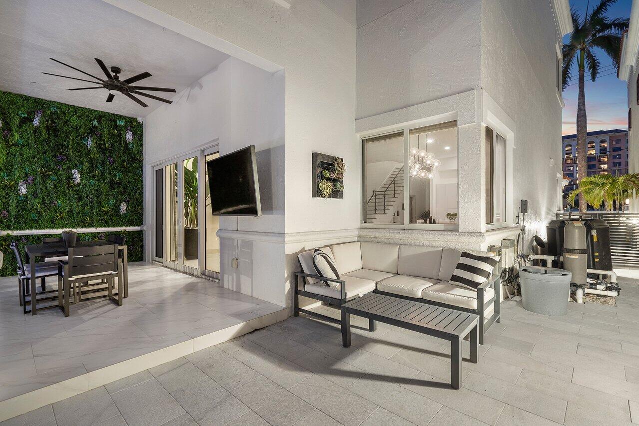 350 East Royal Palm Road Boca Raton, FL 33432 - Photo 40 of 61 068-350EastRoyalPalmRoad-BocaRaton-FL-33