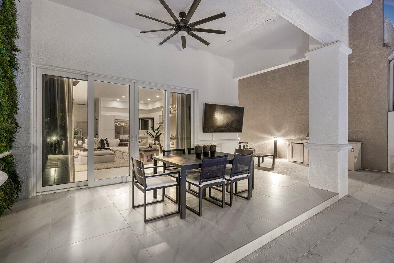 350 East Royal Palm Road Boca Raton, FL 33432 - Photo 43 of 61 071-350EastRoyalPalmRoad-BocaRaton-FL-33