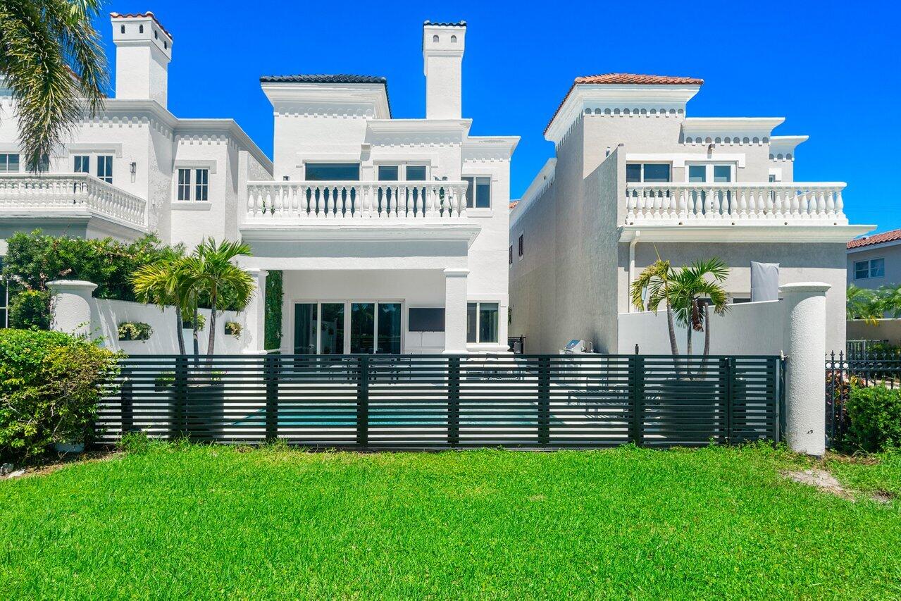 350 East Royal Palm Road Boca Raton, FL 33432 - Photo 47 of 61 010-350EastRoyalPalmRoad-BocaRaton-FL-33