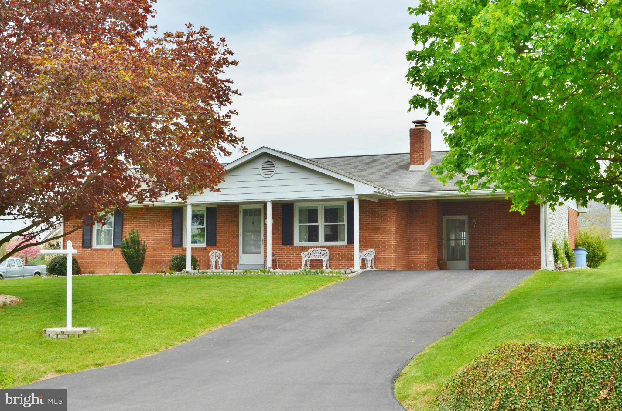 301 Palmyra Road Edinburg, VA 22824 - Photo 1 of 30 Exterior (Front)