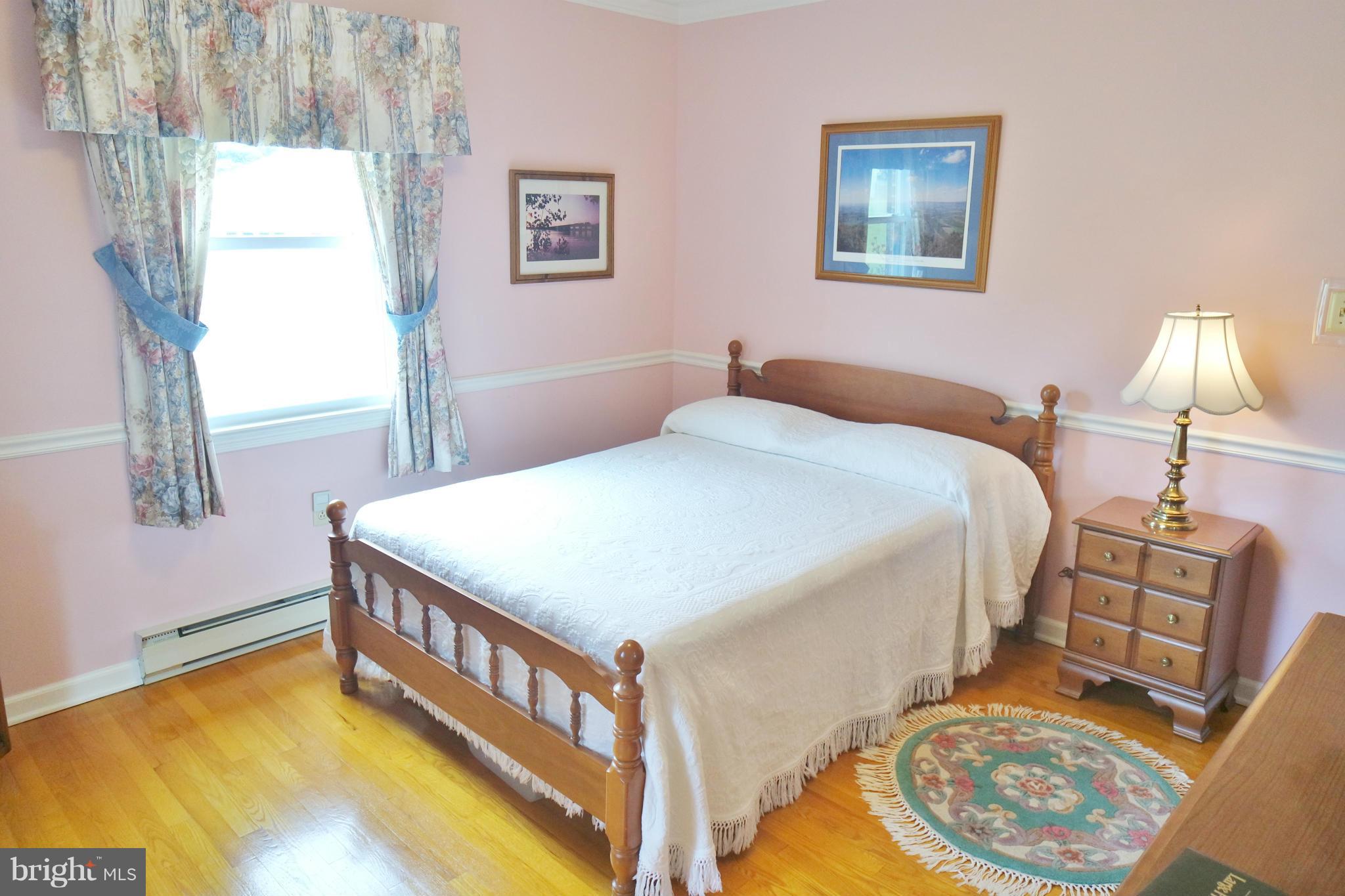 301 Palmyra Road Edinburg, VA 22824 - Photo 24 of 30 Bedroom #2