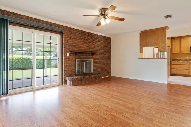 $389,000 | 310 Jonquil Avenue Northwest, Fort Walton Beach, FL 32548