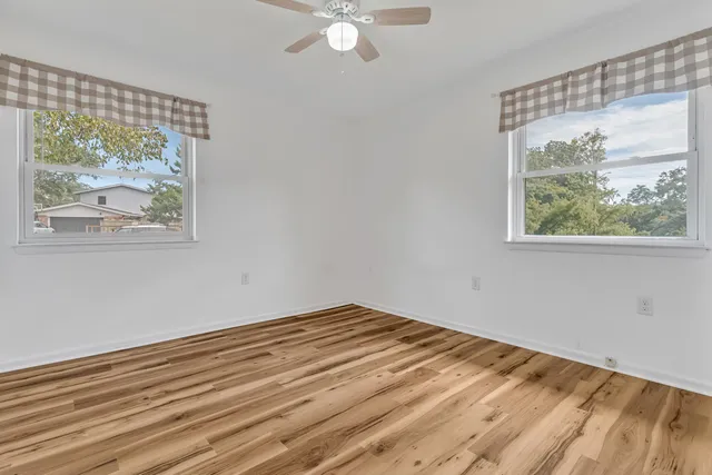 $389,000 | 310 Jonquil Avenue Northwest, Fort Walton Beach, FL 32548