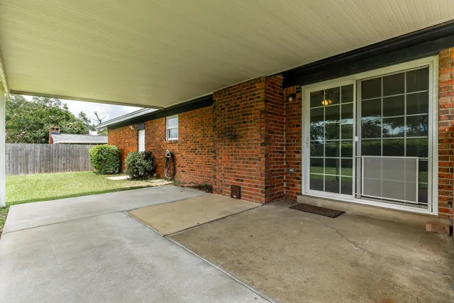 $389,000 | 310 Jonquil Avenue Northwest, Fort Walton Beach, FL 32548