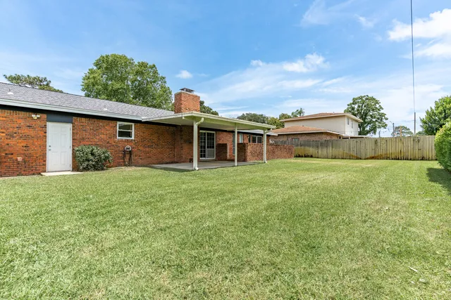 $389,000 | 310 Jonquil Avenue Northwest, Fort Walton Beach, FL 32548