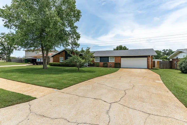 $389,000 | 310 Jonquil Avenue Northwest, Fort Walton Beach, FL 32548