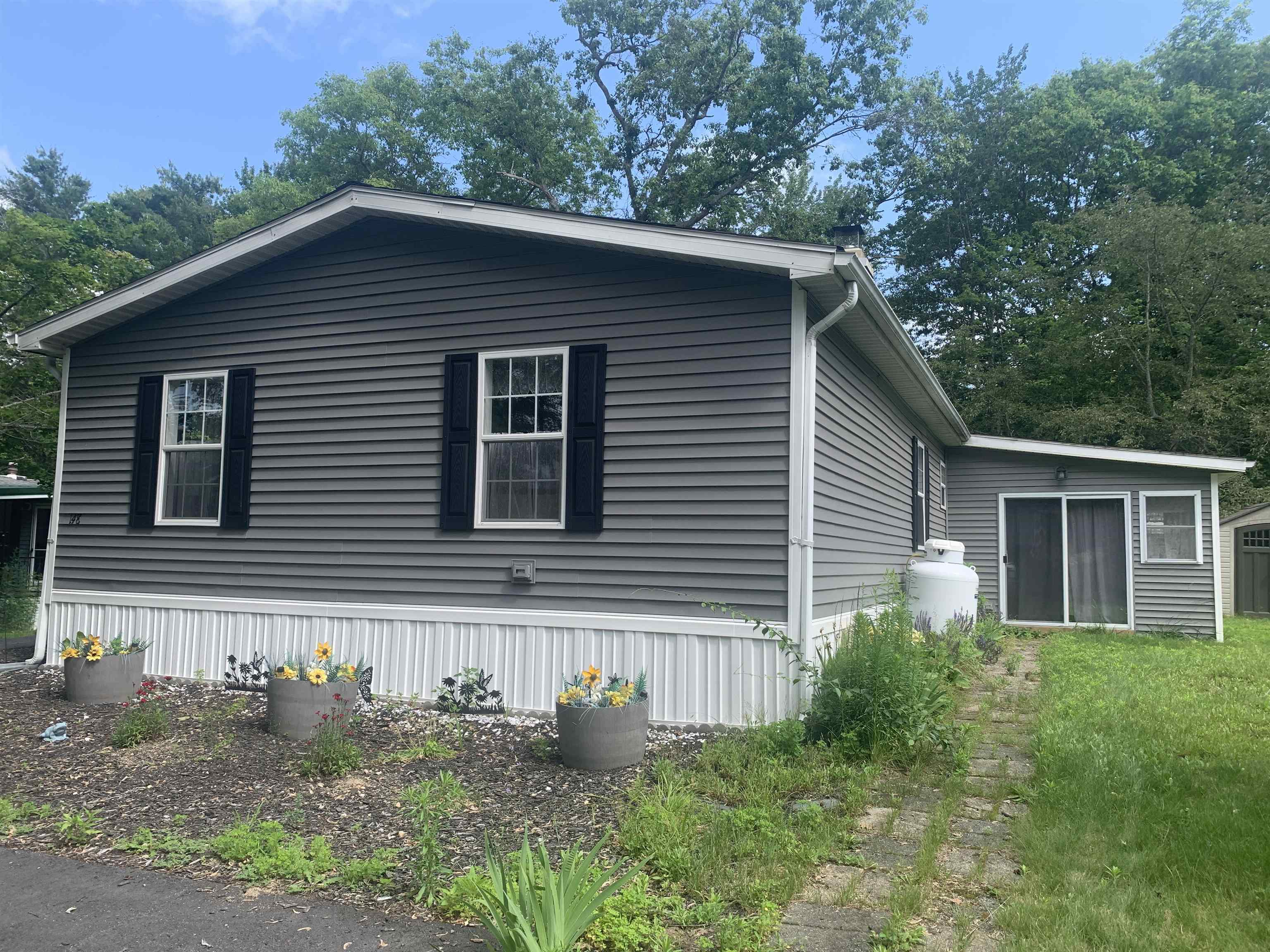 148 Daffodil Hill Lane Rochester, NH 03868 - Photo 5 of 32
