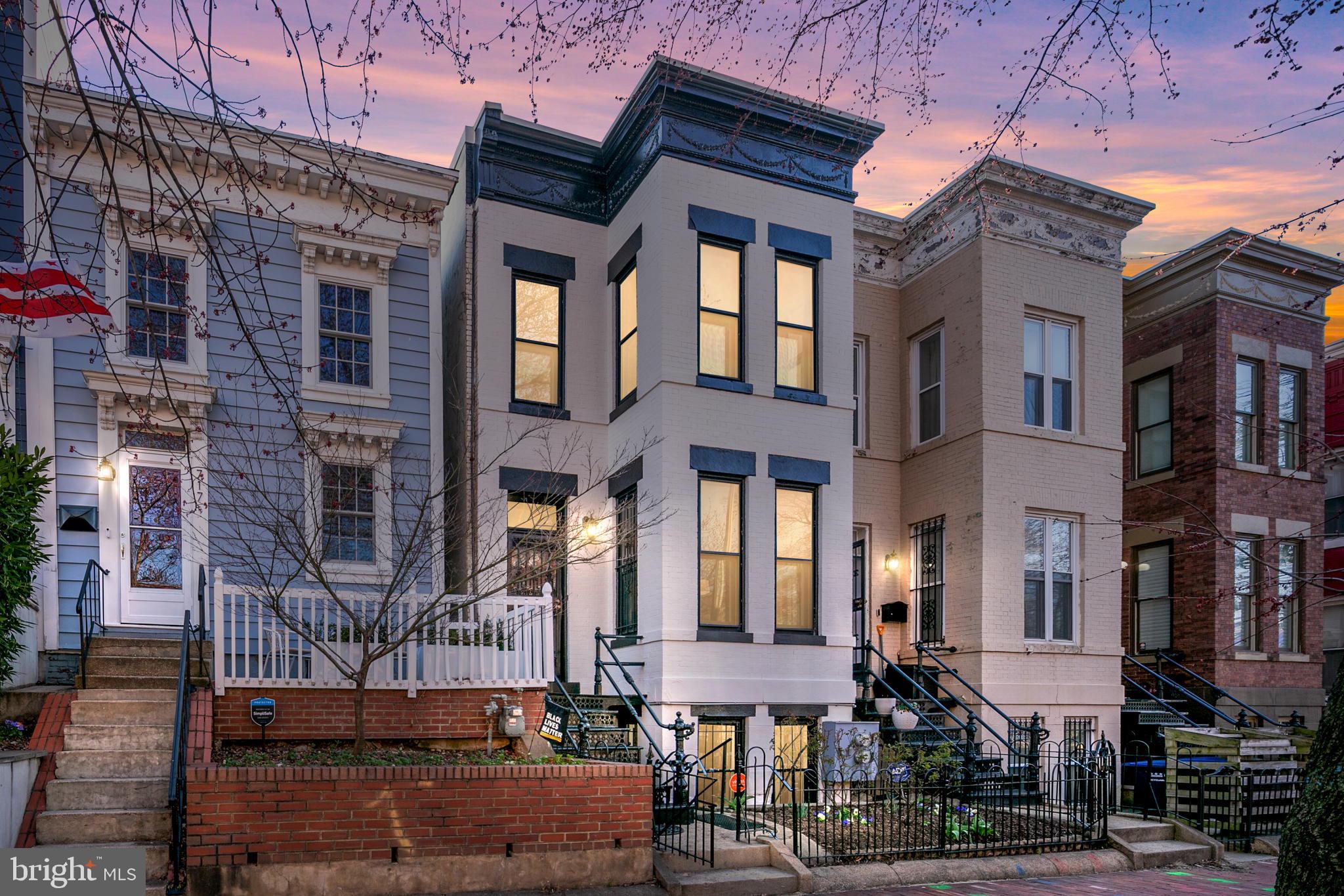 Stately rowhome in Capitol Hill