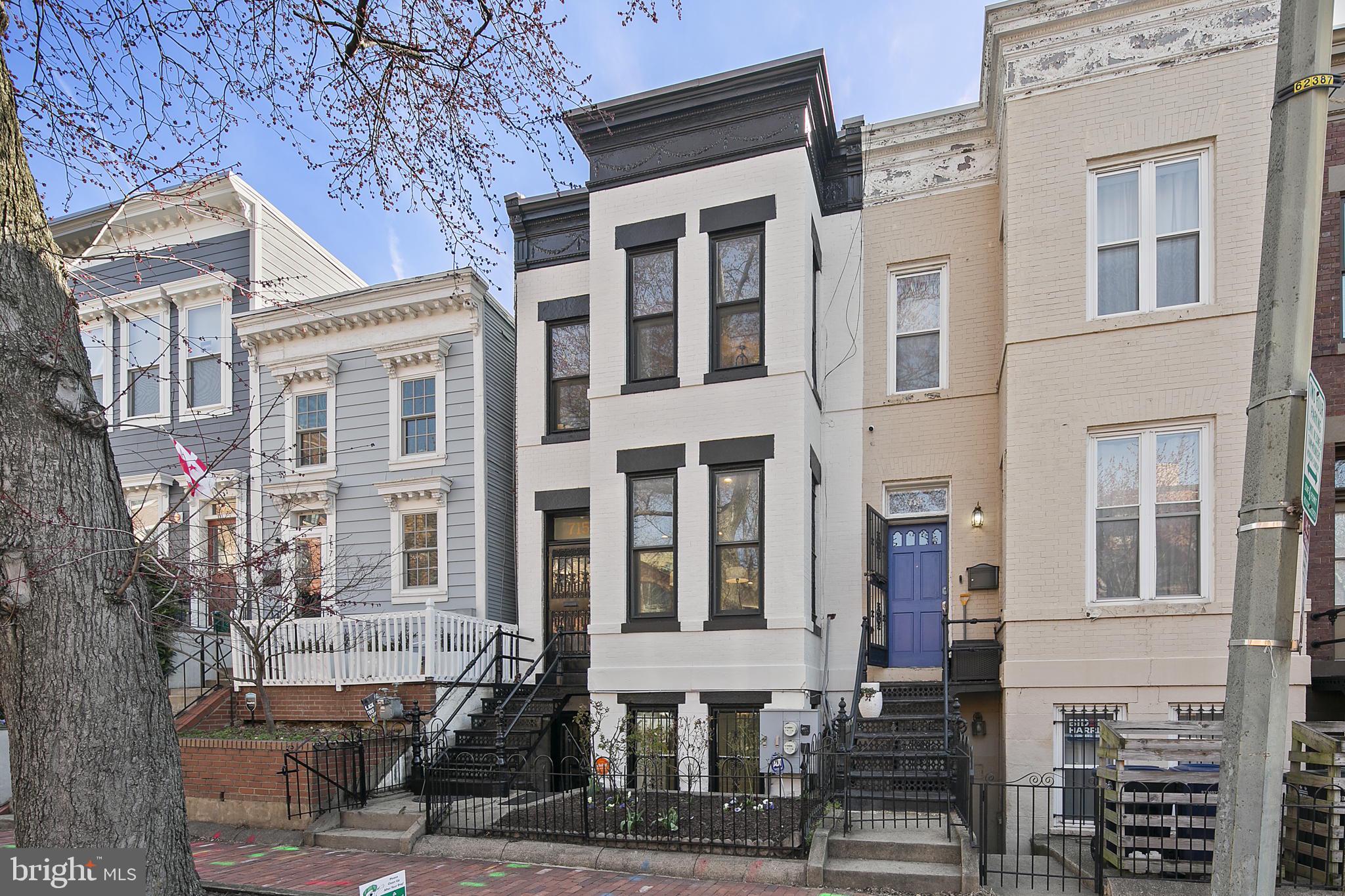 715 10th Street Northeast Washington, DC 20002 - Photo 4 of 49 Close to numerous Capitol Hill Parks