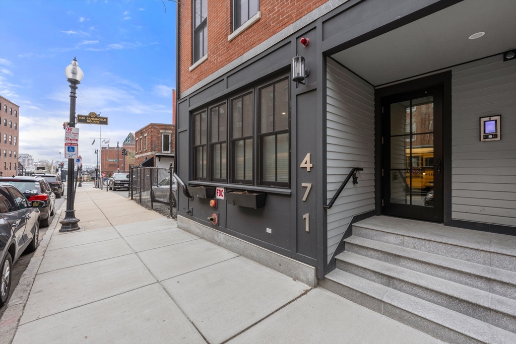 471 Hanover Street, Unit 2 Boston, MA 02109 - Photo 14 of 15