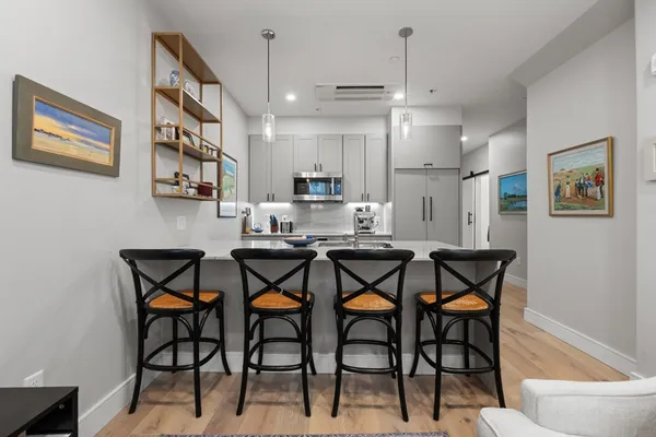 $4,100 | 471 Hanover Street, Unit 2, Boston, MA 02109