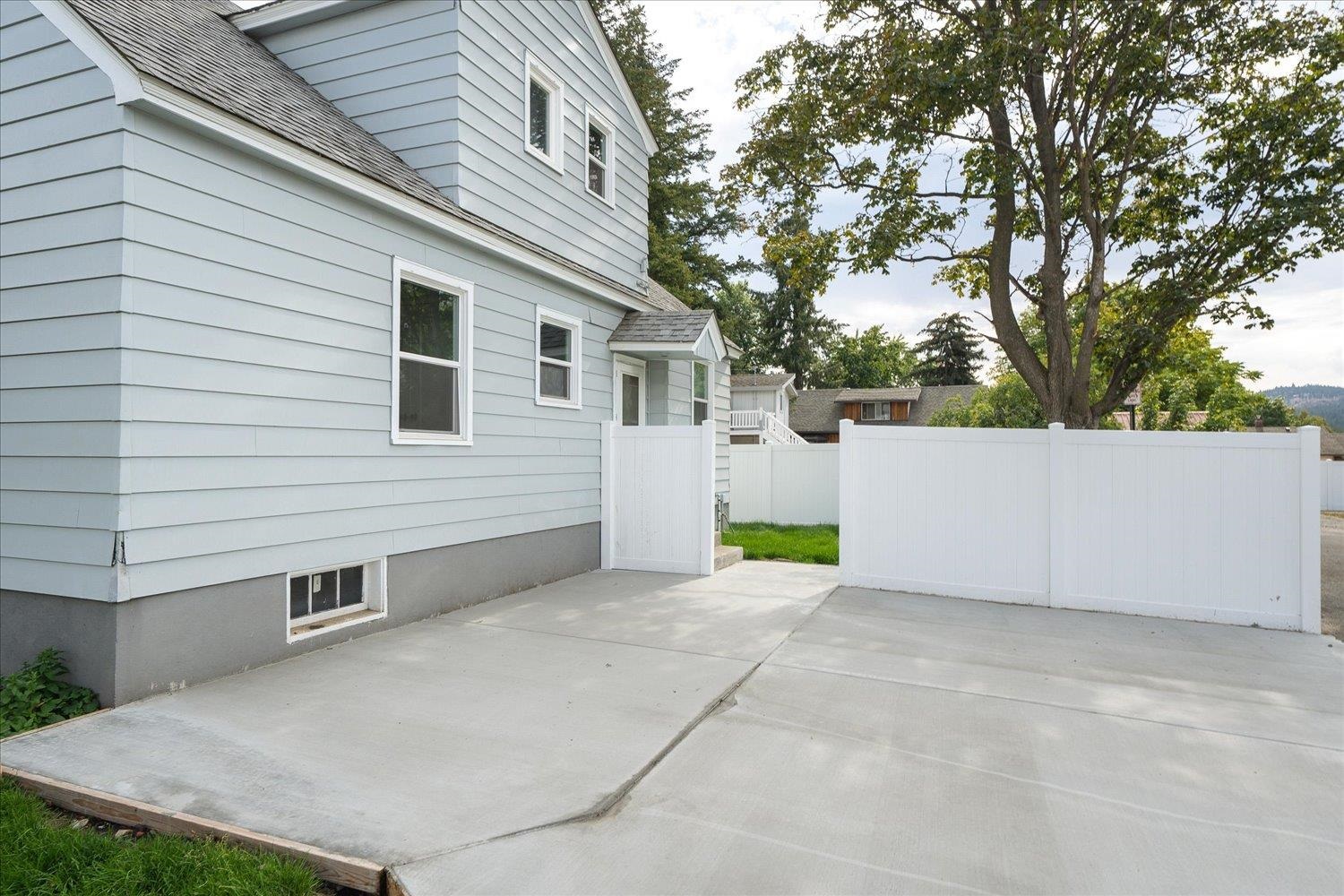 213 North Farr Road Spokane Valley, WA 99206 - Photo 29 of 34