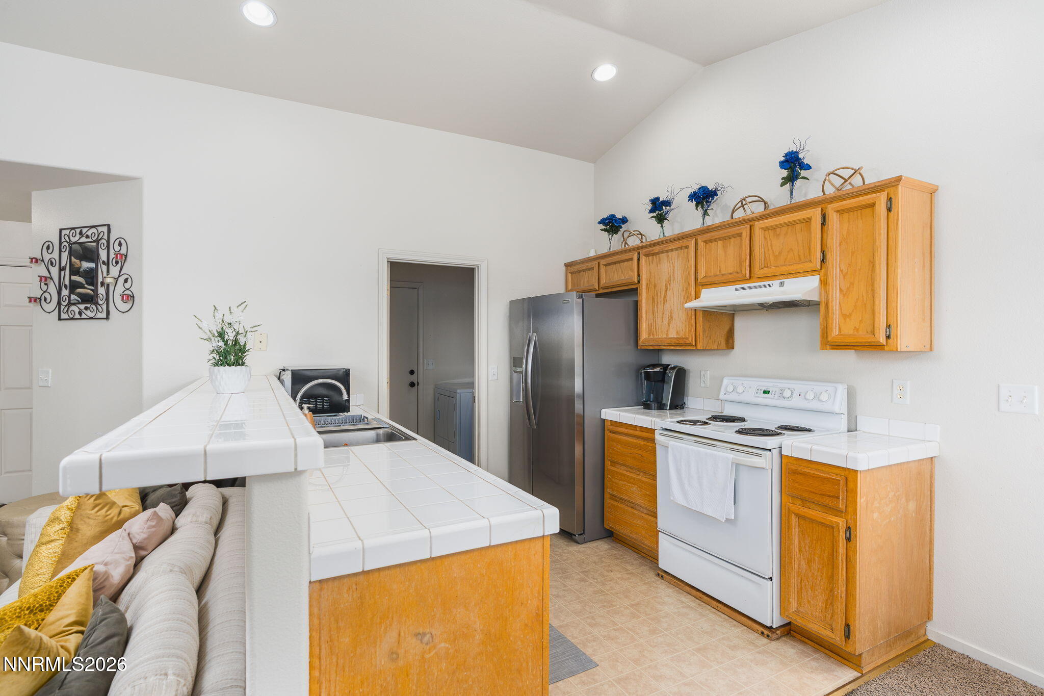 254 Emigrant Way Fernley, NV 89408 - Photo 10 of 31 10-web-or-mls-Standard 30-13