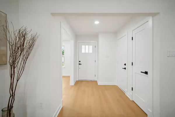 $3,750 | 10219 Rutland Village West, Austin, TX 78758
