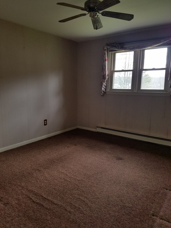 529 Cooper Road Northbridge, MA 01534 - Photo 9 of 14