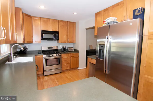 $649,000 | 8230 La Faye Court, Alexandria, VA 22306