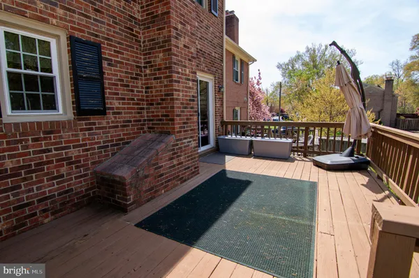 $649,000 | 8230 La Faye Court, Alexandria, VA 22306