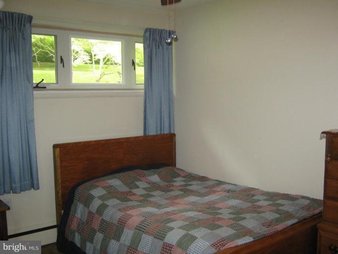 2522 Friendship Road Fallston, MD 21047 - Photo 16 of 21 3rd Bedroom on Main Level