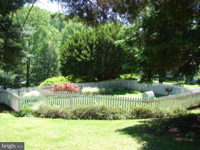 2522 Friendship Road Fallston, MD 21047 - Photo 9 of 21 Fenced Pet Area