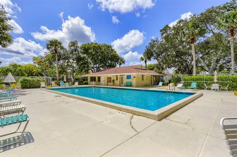 $245,000 | 6555 Chasewood Drive, Unit D, Jupiter, FL 33458