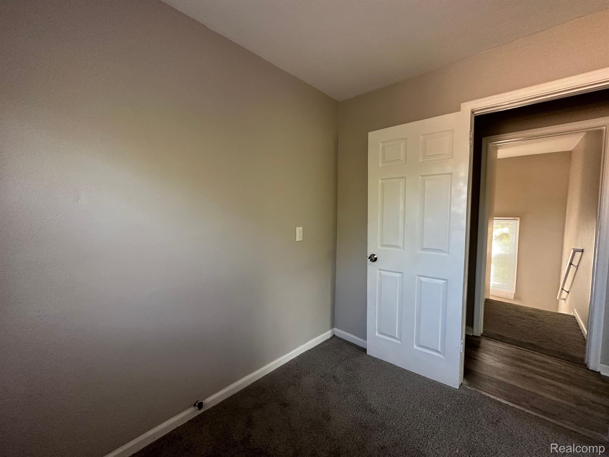 529 Frazier Street River Rouge, MI 48218 - Photo 29 of 41 Gallery Image 29