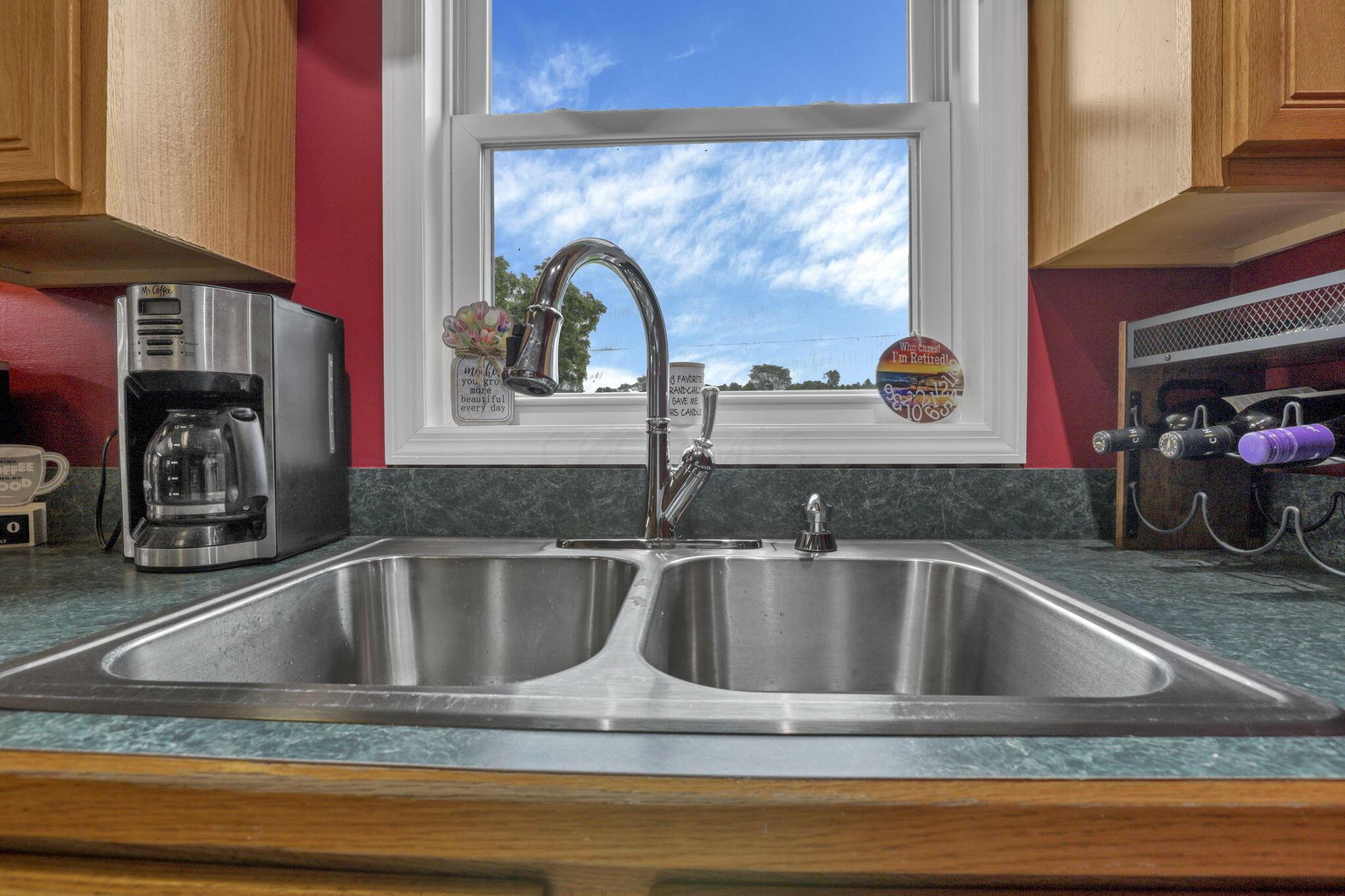 11750 16th Road Southwest Stoutsville, OH 43154 - Photo 17 of 74 Kitchen sink