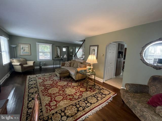 321 North Stanwick Road Moorestown, NJ 08057 - Photo 6 of 34 Gallery Image 6