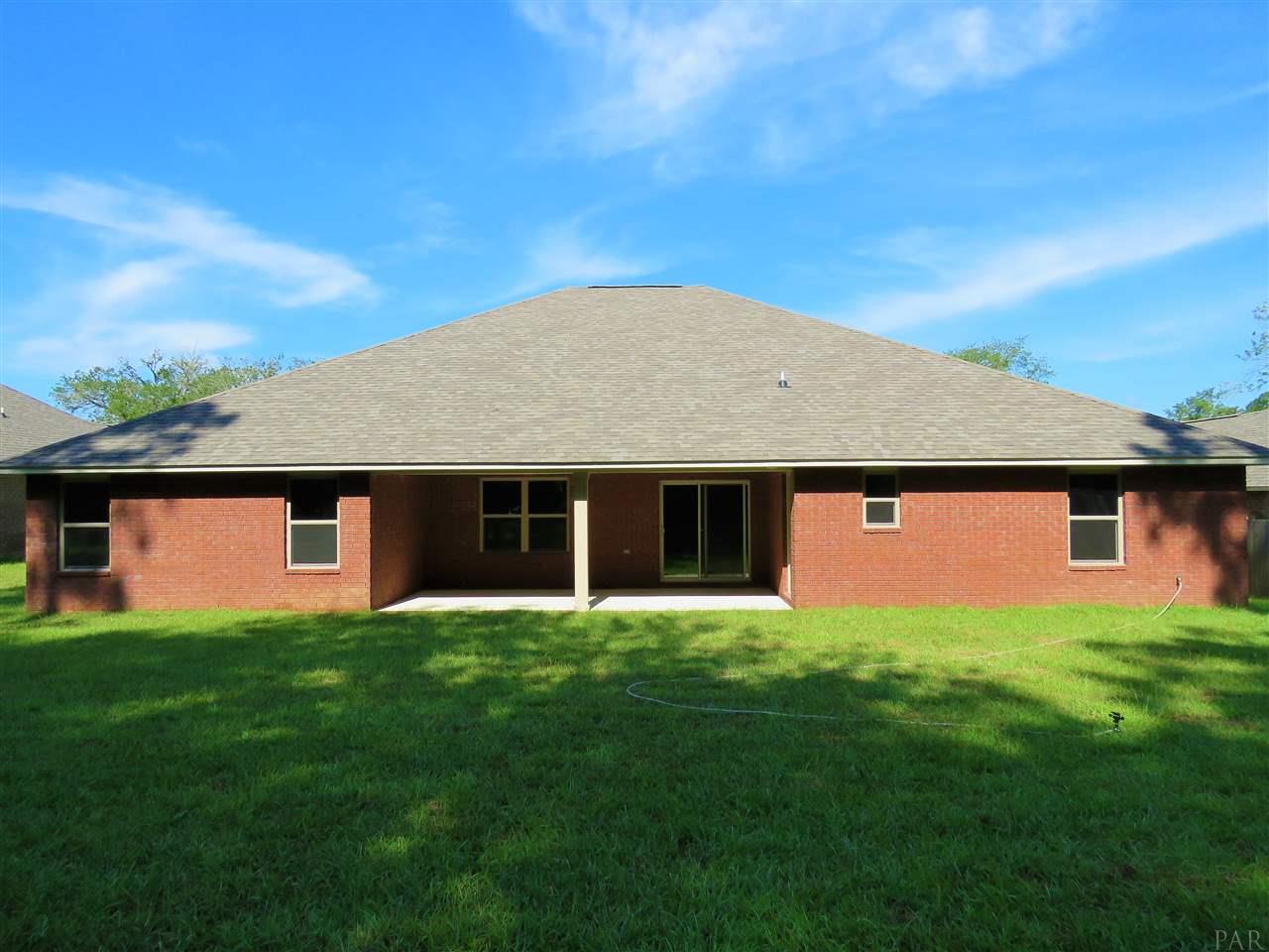 512 Upland Road Cantonment, FL 32533 - Photo 4 of 23 Gallery Image 4
