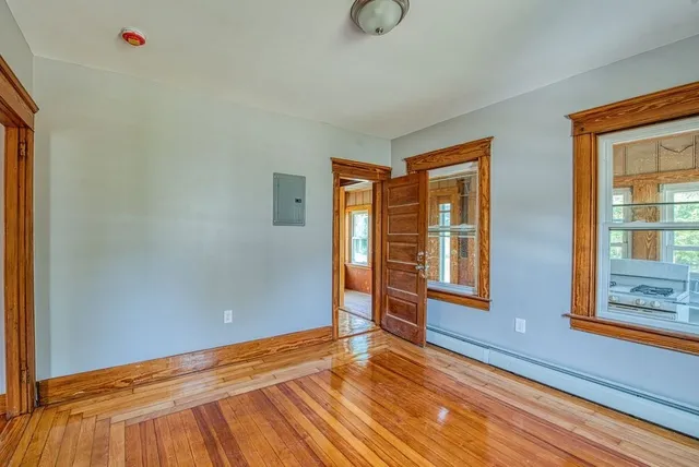 $2,200 | 92 East Water Street, Unit 2, Taunton, MA 02780