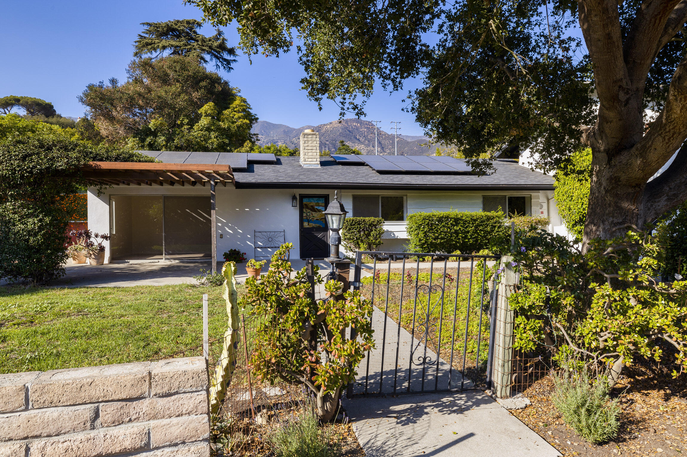 1705 Sycamore Canyon Road Santa Barbara, CA 93108 - Photo 6 of 34 1705 Sycamore Canyon_0014