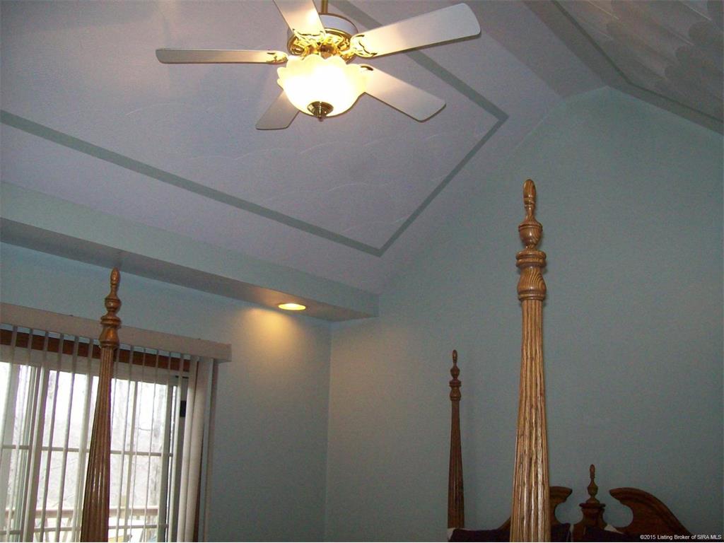 7562 Banet Road Floyds Knobs, IN 47119 - Photo 33 of 61 Gallery Image 33
