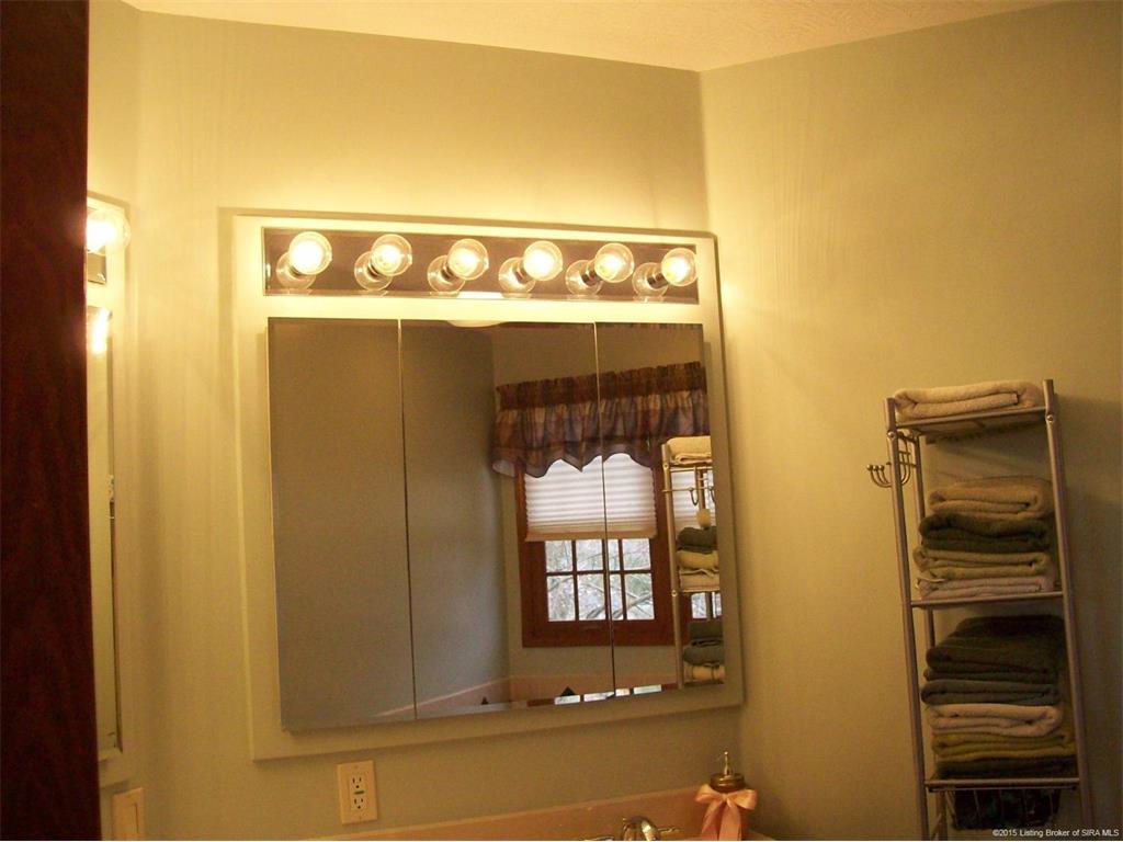 7562 Banet Road Floyds Knobs, IN 47119 - Photo 38 of 61 Gallery Image 38
