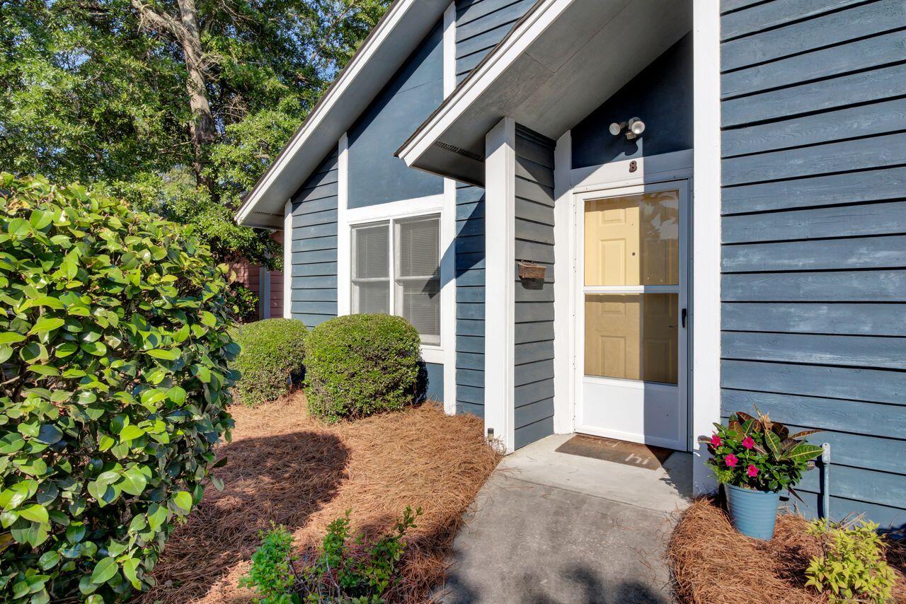8 Andre Michaux Road Santee, SC 29142 - Photo 2 of 28 (6)