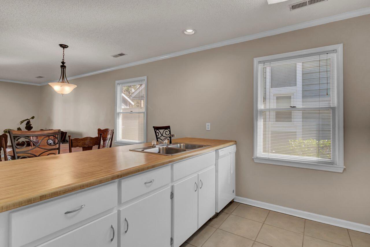 8 Andre Michaux Road Santee, SC 29142 - Photo 5 of 28 (9)