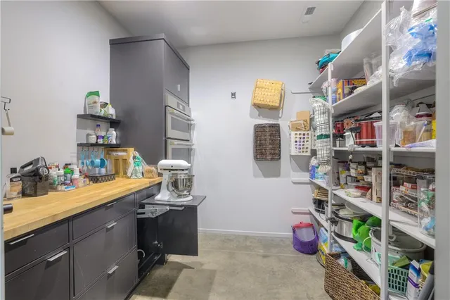 $520,000 | 105 Hebar Street, East Lynne, MO 64743