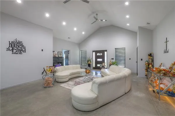 $484,900 | 105 Hebar Street, East Lynne, MO 64743