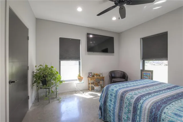 $520,000 | 105 Hebar Street, East Lynne, MO 64743